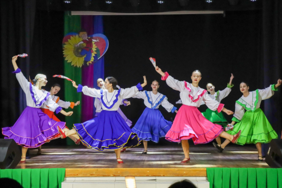 &Kcy;&ocy;&ncy;&tscy;&iecy;&rcy;&tcy;&ncy;&acy;&yacy; &pcy;&rcy;&ocy;&gcy;&rcy;&acy;&mcy;&mcy;&acy; &laquo;&Ncy;&acy; &Kcy;&ucy;&bcy;&acy;&ncy;&icy; &mcy;&ycy; &zhcy;&icy;&vcy;&iecy;&mcy;&hellip;&raquo;